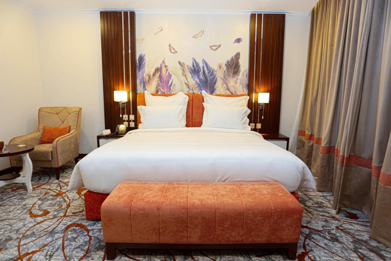 Tulip Plaza By Lpc Hotels & Resorts Ḩafar al Bāţin Exteriör bild
