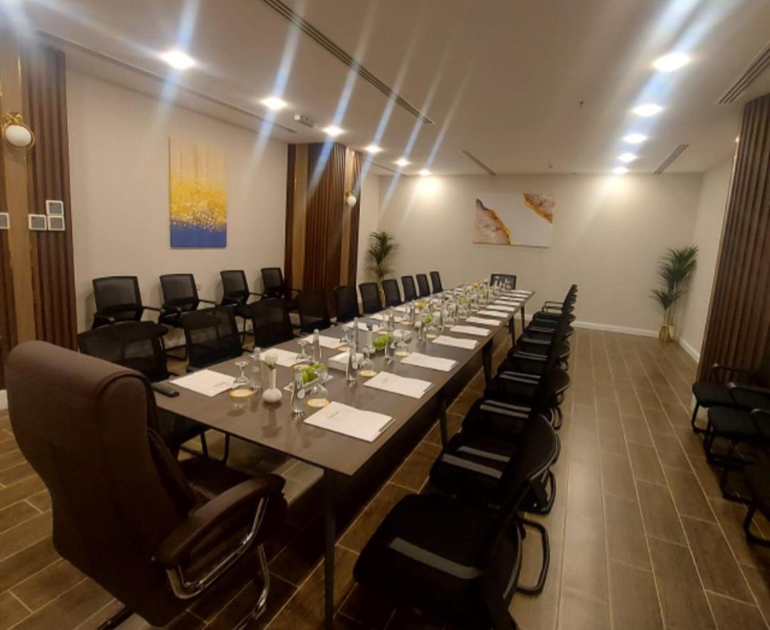 Tulip Plaza By Lpc Hotels & Resorts Ḩafar al Bāţin Exteriör bild