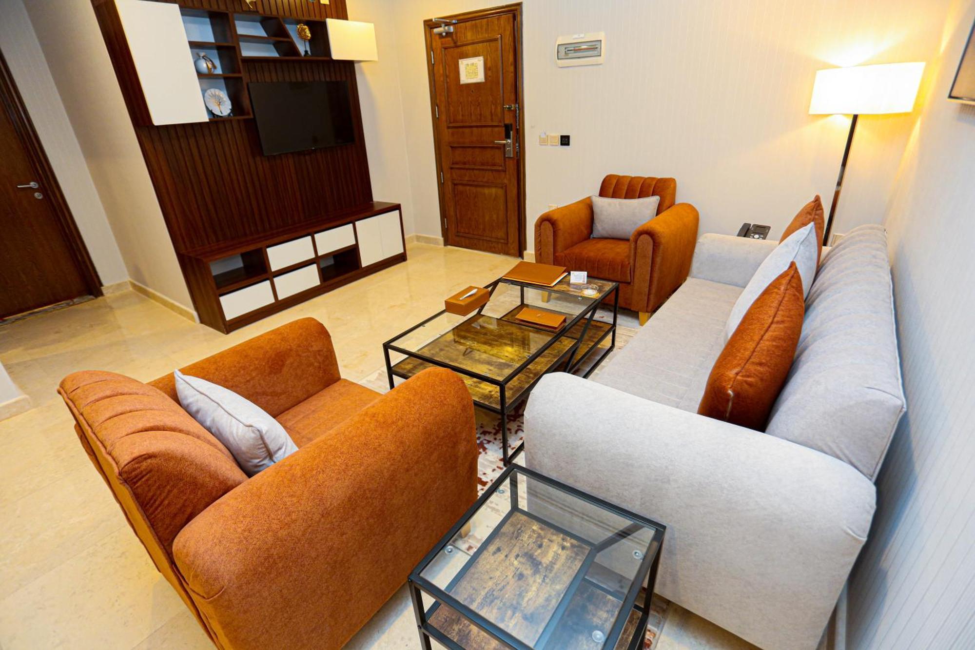 Tulip Plaza By Lpc Hotels & Resorts Ḩafar al Bāţin Exteriör bild
